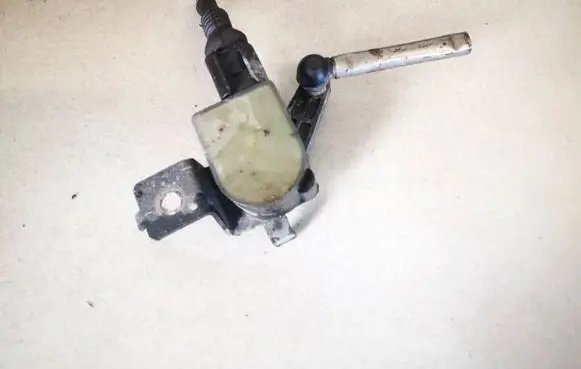 Volkswagen Golf V Front height sensor lever 1t0907503 6pm008739-00