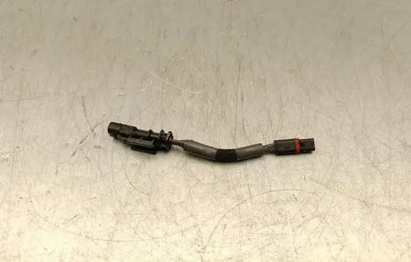 Volvo XC40 Fuel injector wires 872406521 117034991