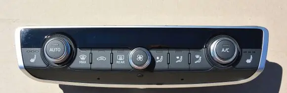 Audi A3 S3 8L Climate control unit 8V0820043L