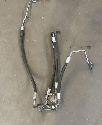 Mercedes-Benz ML W166 Power steering hose/pipe/line 1663201872