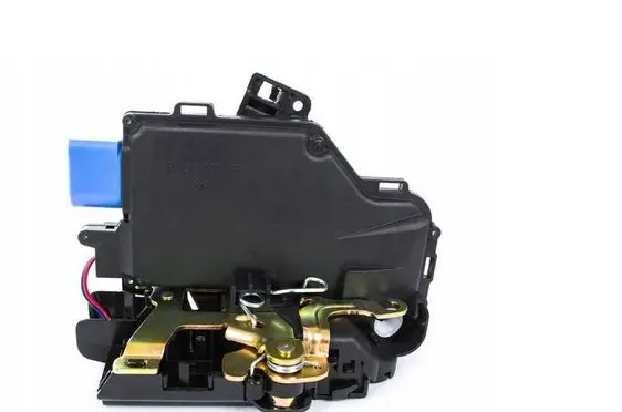 Volkswagen Golf V Front door lock 3D1837015