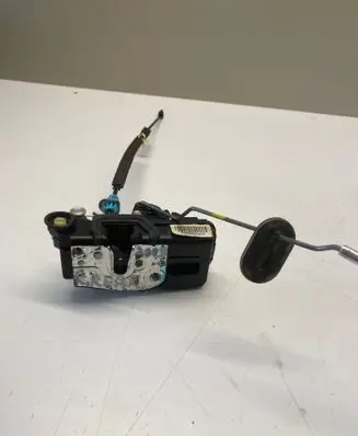 Cadillac CTS Rear door lock R25843166