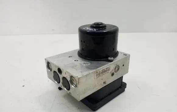 Mercedes-Benz SLK R171 ABS Pump A0375453632