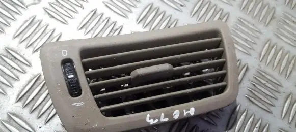 Volvo V70 Dash center air vent grill 3409378