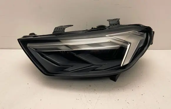 Audi A1 Headlight/headlamp 82A941033D 90106082 2005212109