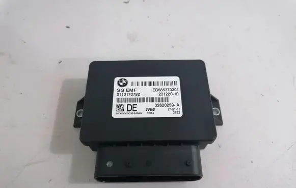 BMW 5 F10 F11 Rear brake EMF control unit/module 6853703 6887358