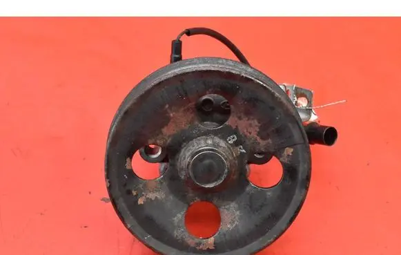 Hyundai Genesis Power steering pump 571802M000