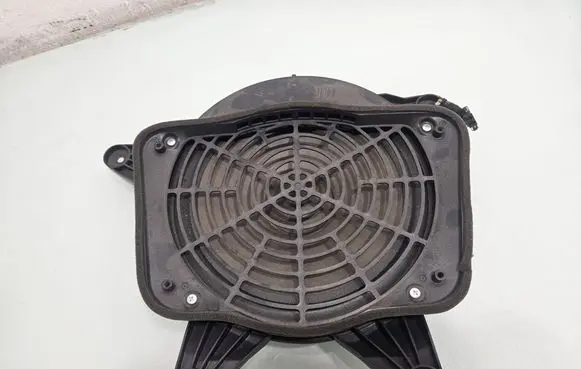 Audi A8 S8 D4 4H Subwoofer speaker 4H0035412A