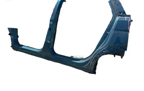 Peugeot 5008 II Front sill (body part) 1619371780