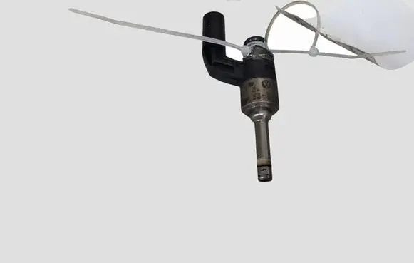 Volkswagen Golf V Fuel injector 03C906036F IHP072
