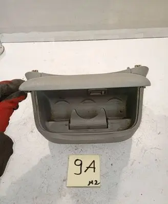 Renault Scenic I Glove box 7700432431