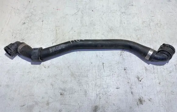 Mercedes-Benz C W205 Engine coolant pipe/hose A2055011900
