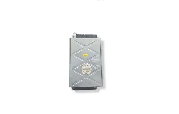Audi A6 S6 C6 4F Sound amplifier 4F0035223