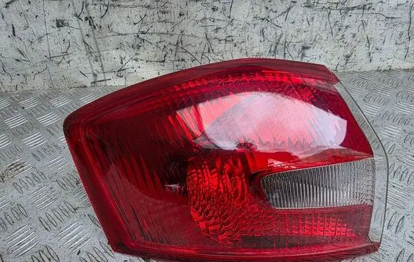 Ford Kuga I Rear/tail lights 8V4113405AH 167097