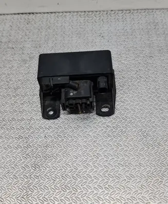 Mercedes-Benz ML W163 Glow plug pre-heat relay 0285454032
