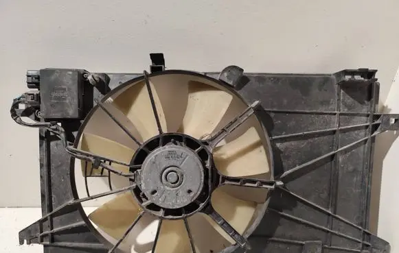 Mazda 5 Electric radiator cooling fan 4993003330