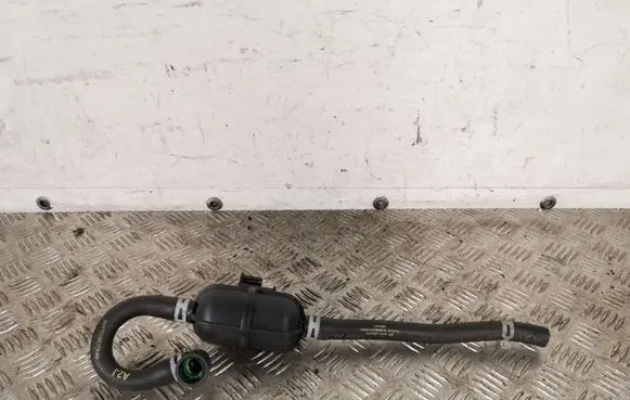 Opel Zafira C Engine coolant pipe/hose 422329974 13441223