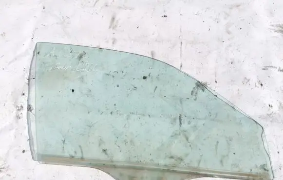 Mazda 626 Front door window glass four-door