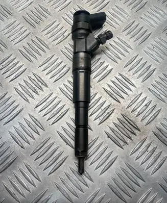 BMW 5 E60 E61 Fuel injector 0445110219 7792096