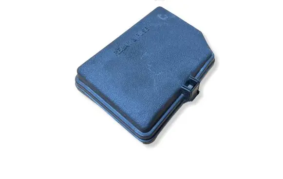 Toyota Yaris Fuse box cover 826620D321