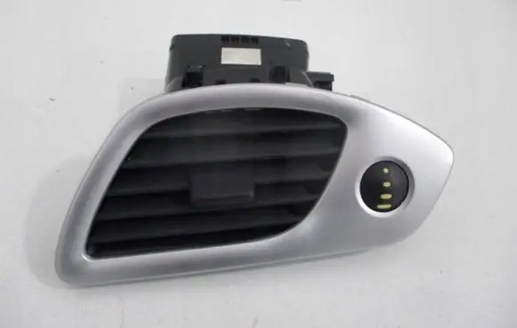 Renault Megane III Dashboard side air vent grill/cover trim 1012127
