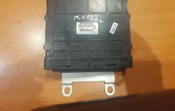 Mitsubishi Colt Engine control unit/module MD356552 E2T69281