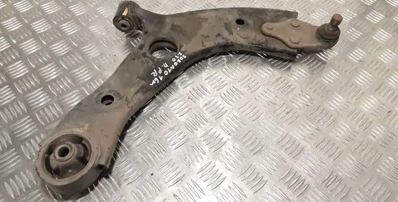 KIA Sorento Front lower control arm/wishbone