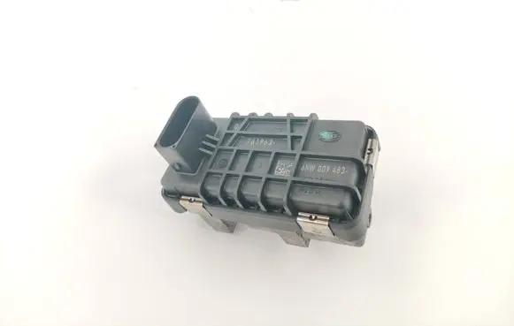 Audi A4 S4 B7 8E 8H Turbine electric control actuator 6NW009483 G33