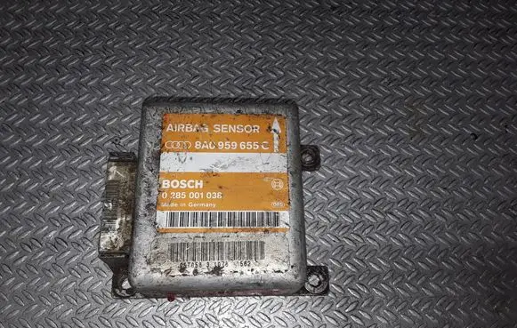 Audi A4 S4 B5 8D Airbag control unit/module 8A0959655C 0285001038