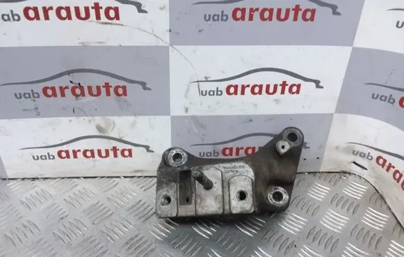 Seat Alhambra (Mk1) Engine mounting bracket 7M3399135A