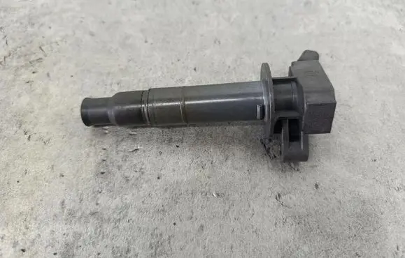Toyota Avensis T250 High voltage ignition coil 9008019019