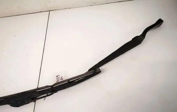 SsangYong Rexton Front wiper blade arm