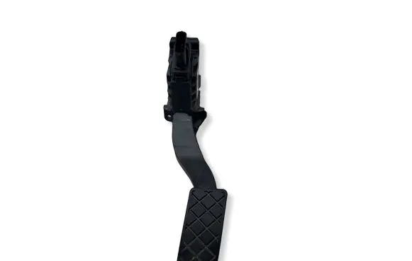 Volkswagen PASSAT B8 Accelerator throttle pedal 5Q1723503H 6PV01062111