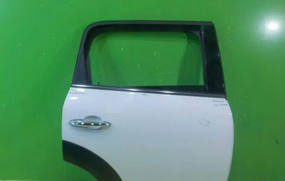 Mini Cooper Countryman R60 Rear door PRAWE
