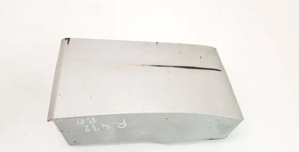 Suzuki Grand Vitara II Fender trim (molding) 7755165J0