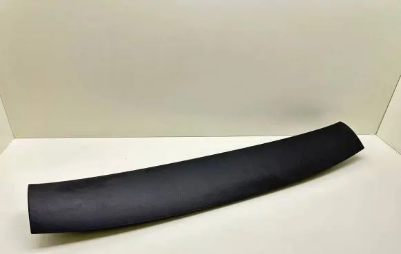 Volkswagen Tiguan Tailgate/trunk upper cover trim 5N0867707b
