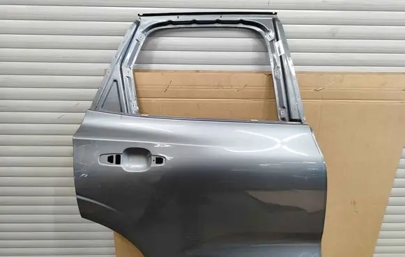 Rear door