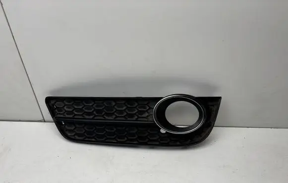 Audi A5 8T 8F Front bumper lower grill 8T0807681LH 8T0807681