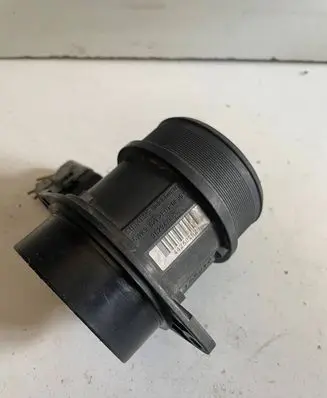 Peugeot 406 Mass air flow meter 5wk9621