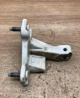 Mercedes-Benz GLC X253 C253 Front door upper hinge X2531704