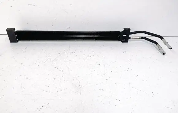 Volkswagen Touareg II Power steering radiator 7P5422885A 7P6422484 72326459