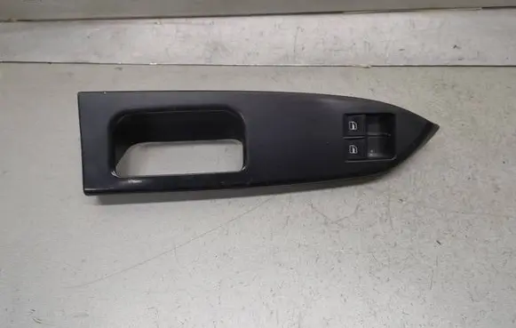 Volkswagen Touran I Electric window control switch 1T1867371G 1K3959857A