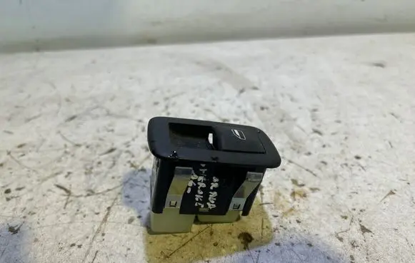 Jeep Grand Cherokee Electric window control switch 68085690AB 049408 10025586