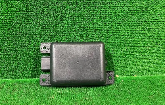 Opel Insignia B Blind spot module 84418801