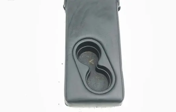 Mazda CX-7 Rear seat armrest 