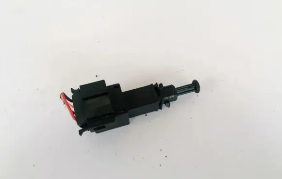 Brake pedal sensor switch