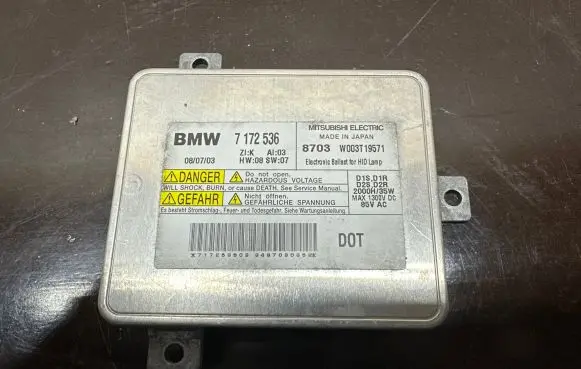 BMW 7 F01 F02 F03 F04 Headlight ballast module Xenon 7172536