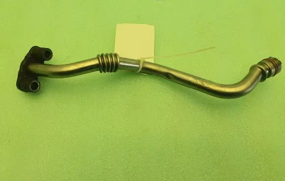 Nissan Pulsar Turbo turbocharger oiling pipe/hose