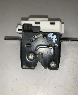 Renault Megane II Tailgate/trunk/boot lock/catch/latch 8200076240 140904