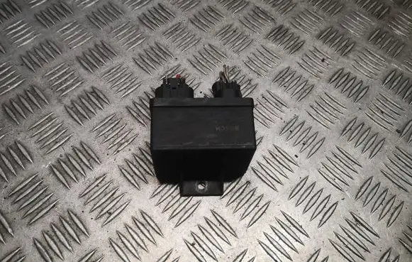 Jaguar XJ X351 Glow plug pre-heat relay 9X2Q12B533BB